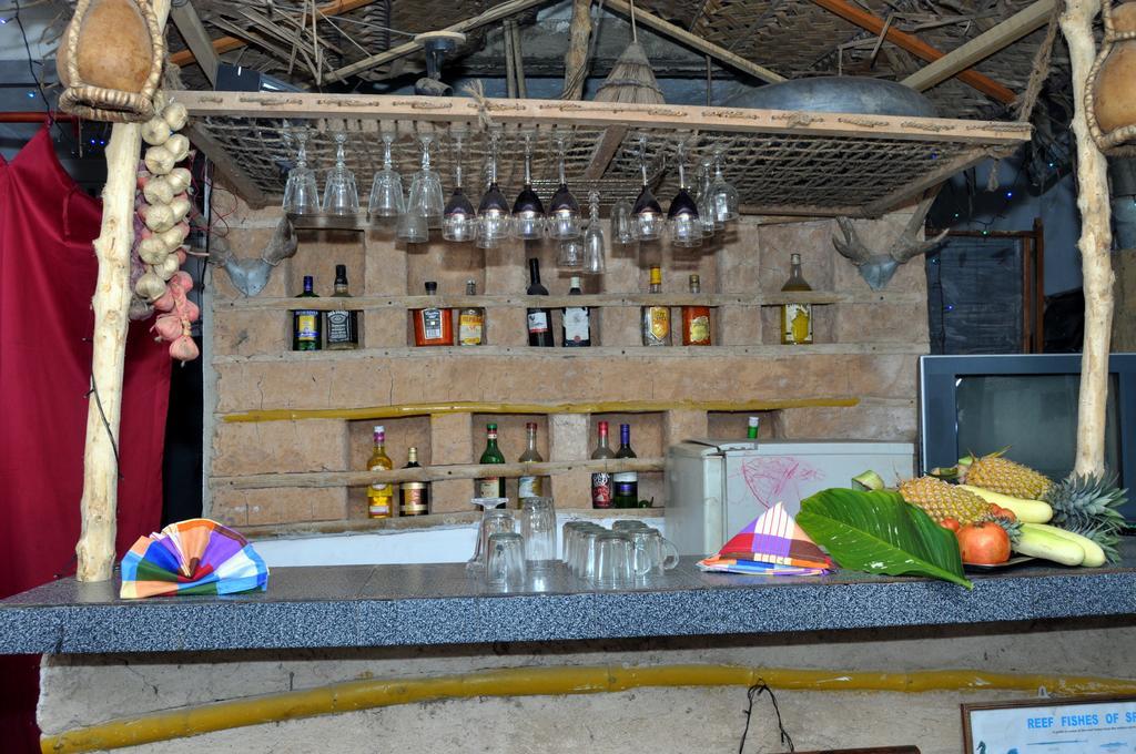 Marshal Beach Guesthouse ネゴンボ エクステリア 写真
