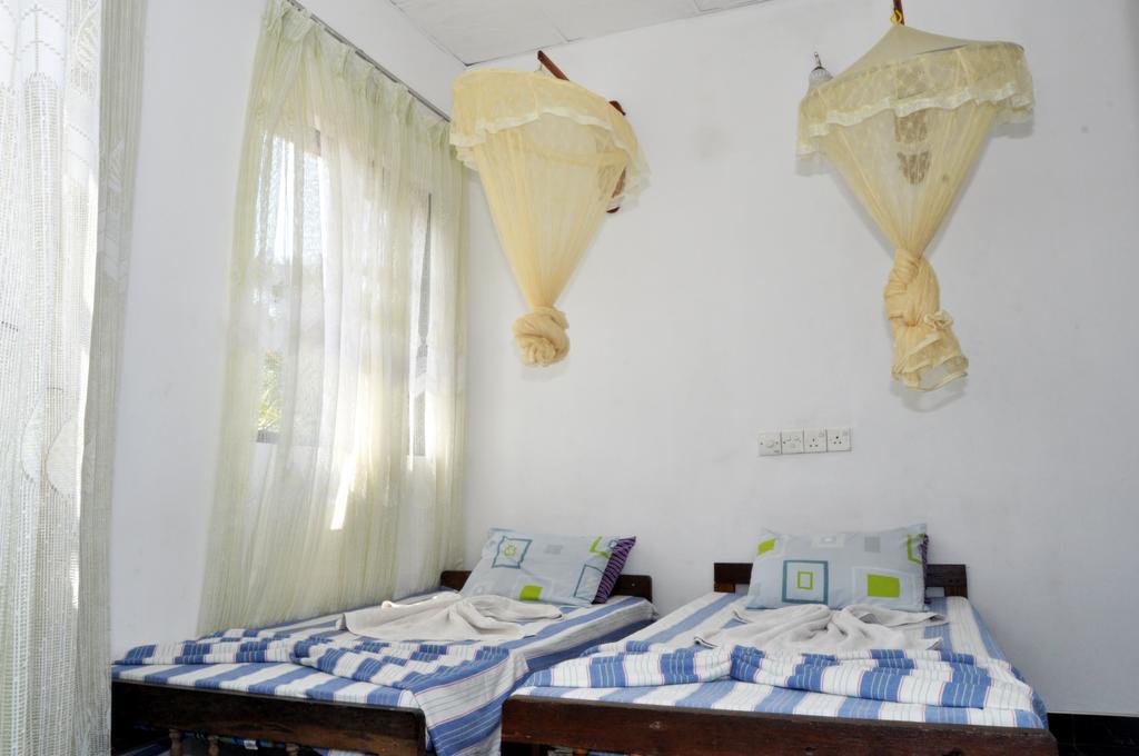 Marshal Beach Guesthouse ネゴンボ 部屋 写真